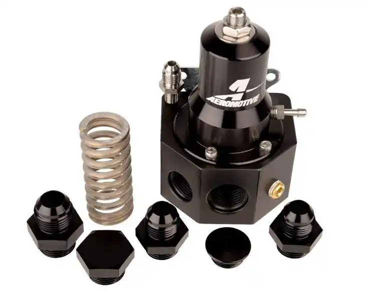 Zostało kilka sztuk - Regulator ciśnienia paliwa Aeromotive Pro-Series EFI 2-4 Bar