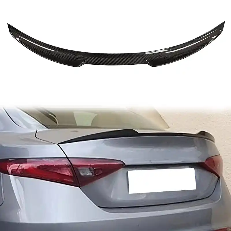 W sprzedaży - Lotka Alfa Romeo Giulia Spoiler Carbon