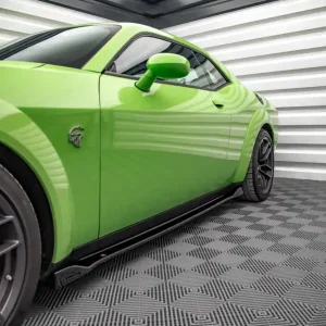 Dokładka Dodge Challenger III SRT Hellcat Progi Gloss Black | Wybór klientów